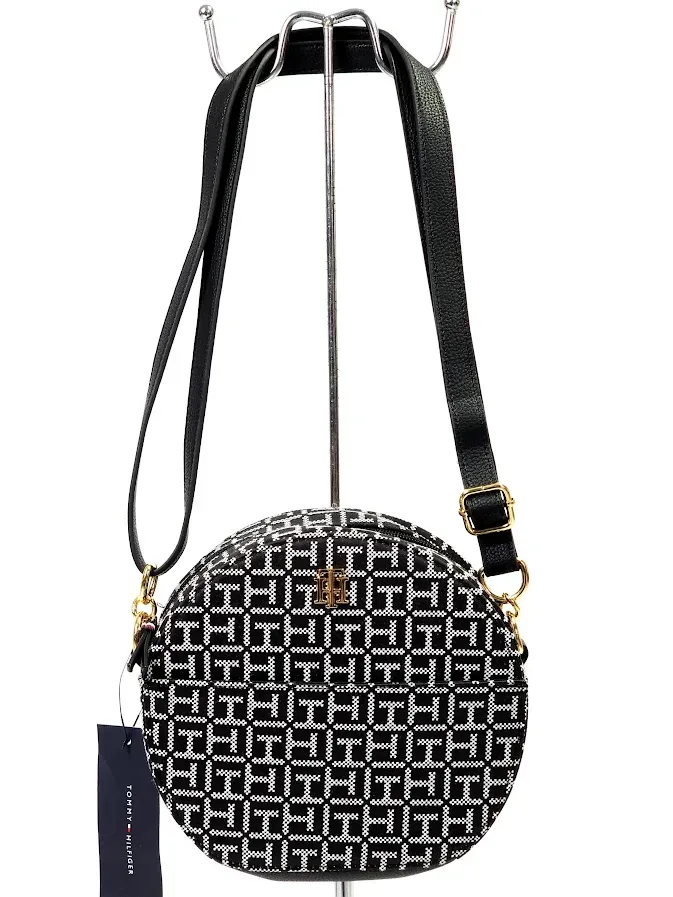 Bolso Tommy Hilfiger para dama color negro