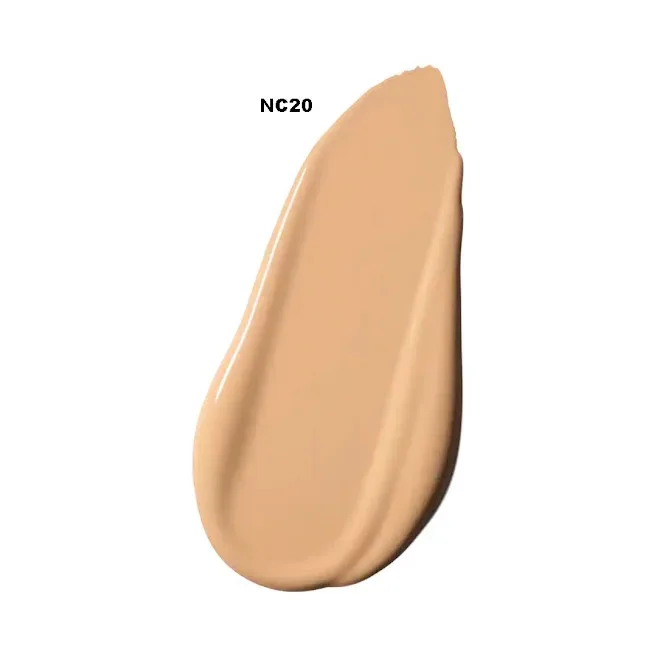 Base de maquillaje MAC para dama tono NC20