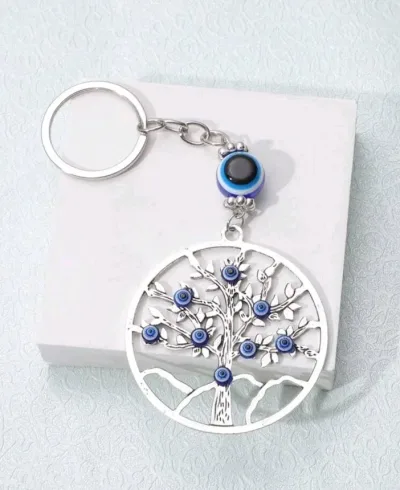 LLavero con diseño ojo turco y árbol de la vida