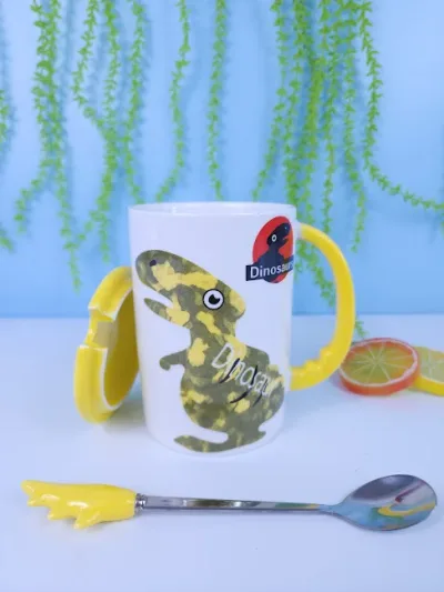 Tasa de dinosaurio con Tapa y Cuchara