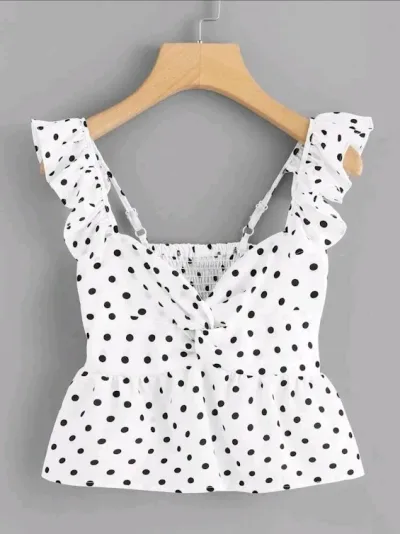 Blusa para dama color blanco con lunares color negro