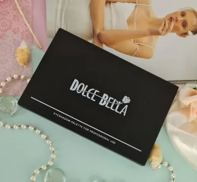 Paleta de sombras para ojos 01 Dolce Bella para dama A002B