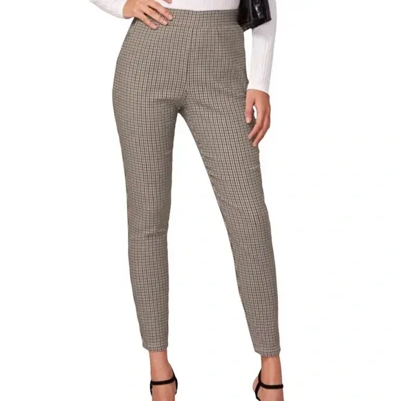 Pantalón de tela para dama color café, negro y blanco