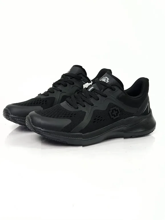 Tenis SWISSBRAND 877572 000 PARA CABALLERO COLOR NEGRO