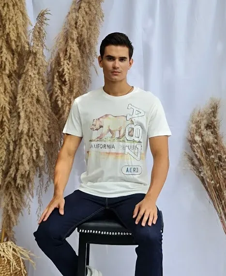 Camiseta Aéropostale para caballero color blanco hueso
