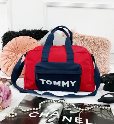 Bolso Tommy Hilfiger para dama color rojo y azul