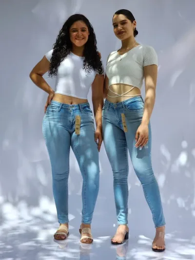 Jeans para dama Levi´s 711-0366 Skinny color celeste