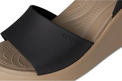 Sandalias crocs para dama 209406-07H