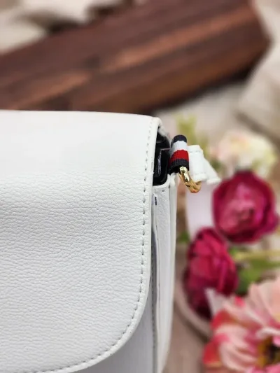 Bolso Tommy Hilfiger para dama -XW04503 100 YBH