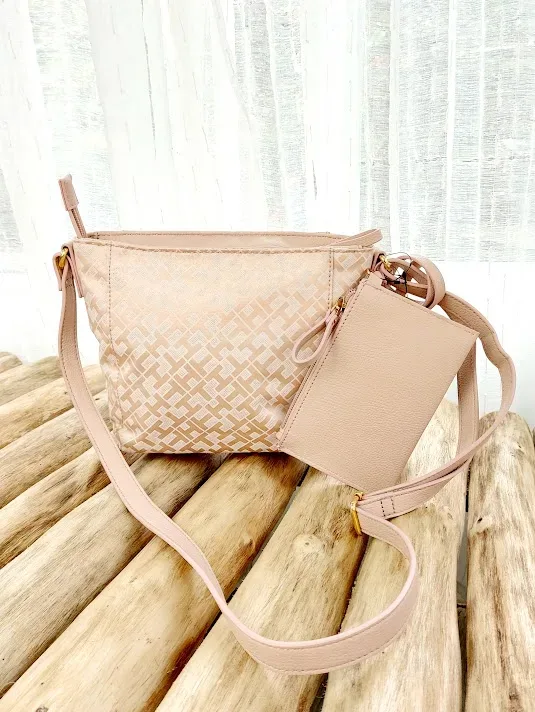 Bolso Tommy Hilfiger para dama color oro rosa