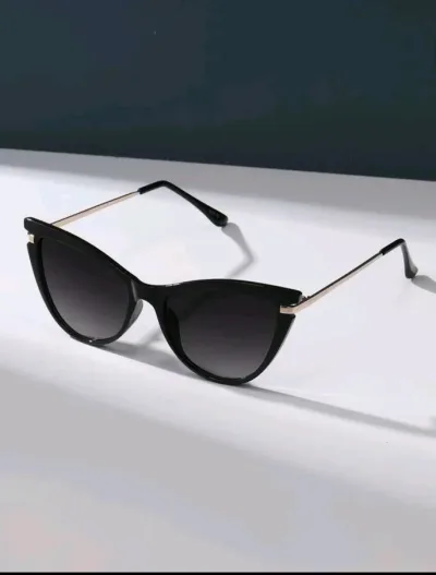Lentes de sol para dama color negro #7599