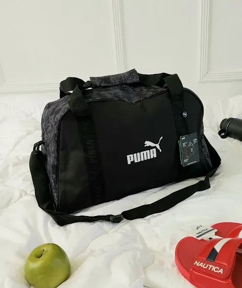 Bolso Puma para caballero color negro