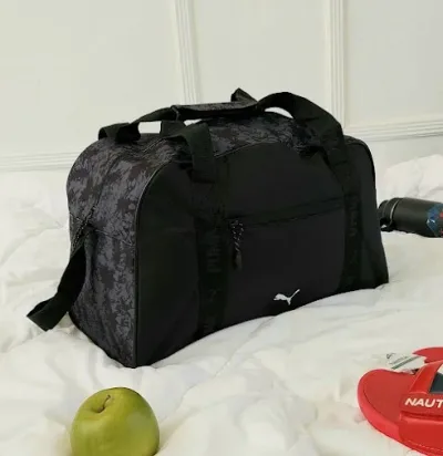 Bolso Puma para caballero color negro