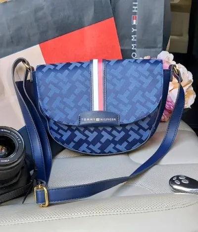 Bolso Tommy Hilfiger para dama color azul