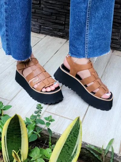 Sandalias Coral Positano Camel para Dama