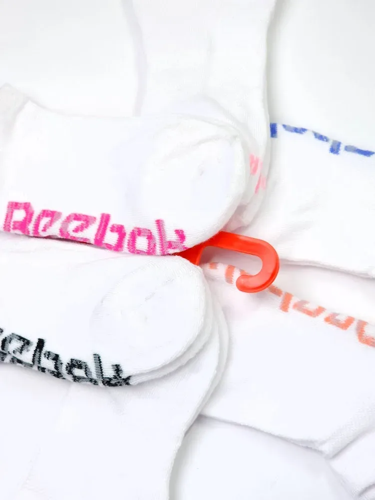 Set 6 pares de medias Reebok para dama color blanco.