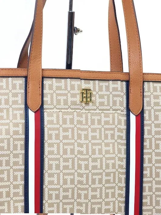 Bolso Tommy Hilfiger para dama color café