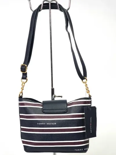 Bolso Tommy Hilfiger para dama color azul diseño rayas