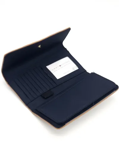 Cartera Tommy Hilfiger para dama color blanco