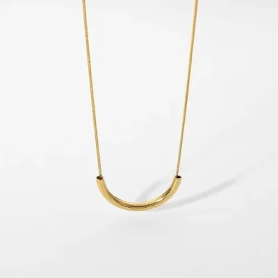 Collar de acero inoxidable para dama color dorado
