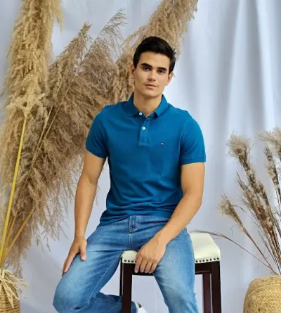 Camiseta Tommy Hilfiger para caballero color turquesa