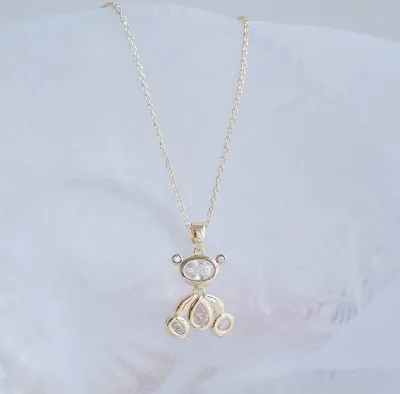 Collar de fantasía con diseño de oso