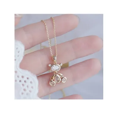 Collar de fantasía con diseño de oso