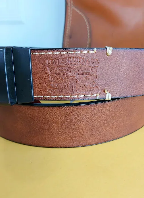 Faja Levis para caballero color negroy café reversible
