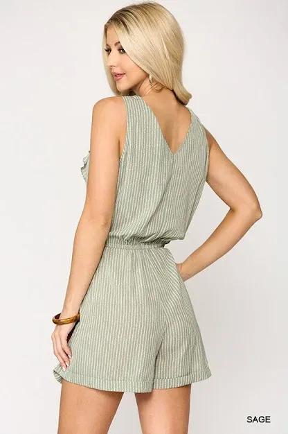 Enterizo para dama color verde con diseño en blanco