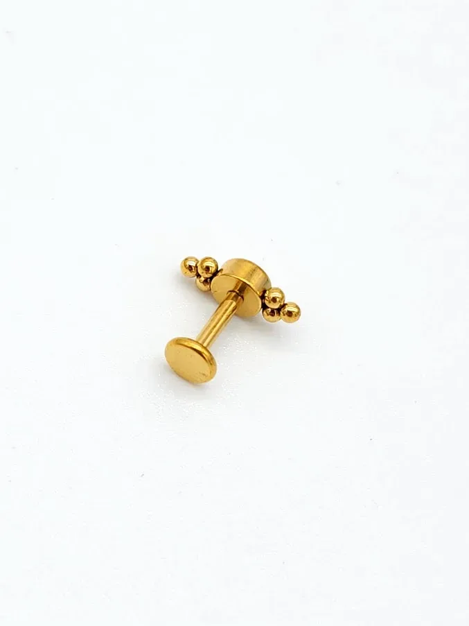 Piercing de acero inoxidable
