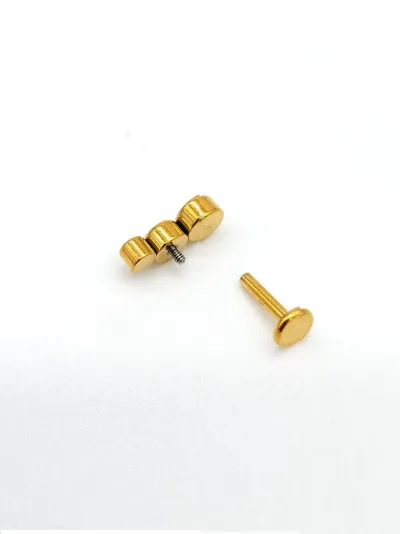 Piercing de acero inoxidable
