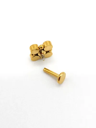 Piercing de acero inoxidable