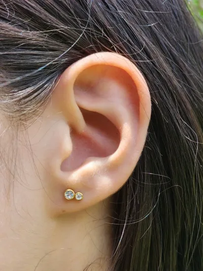Piercing de acero inoxidable