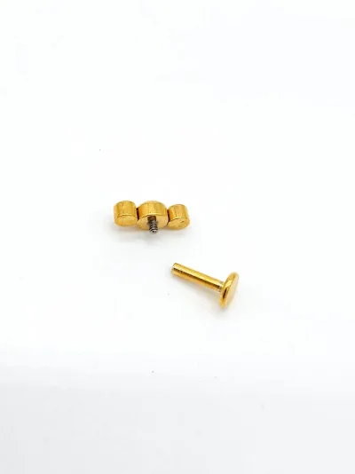 Piercing de acero inoxidable