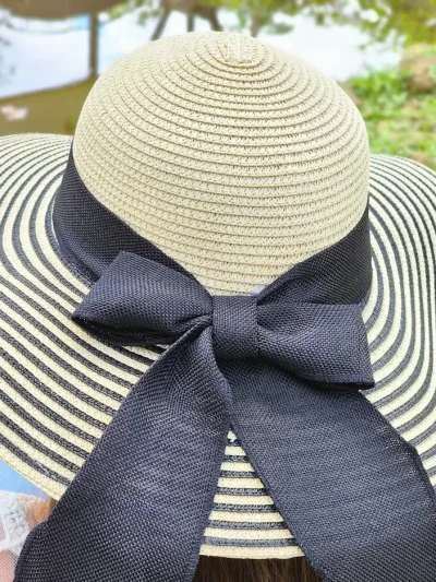 Sombrero para dama color beige y negro