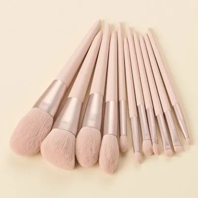 Set de brochas de maquillaje y estuche