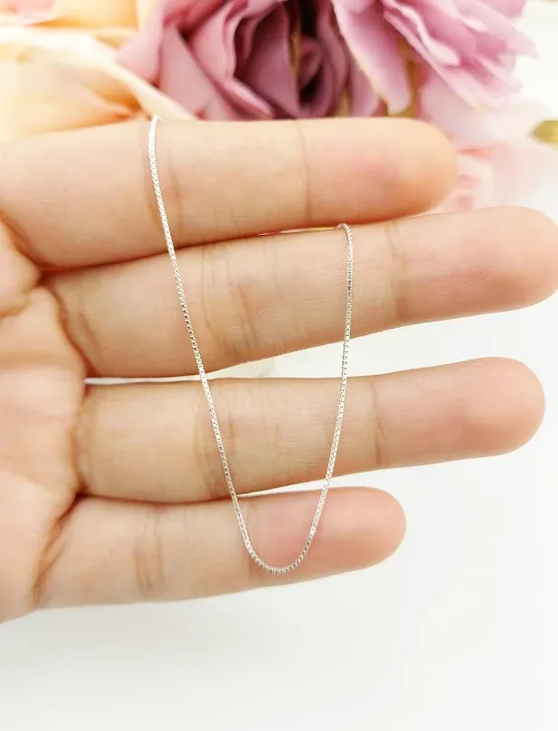 Collar para dama plata 925 diseño mini cadena cuadrada