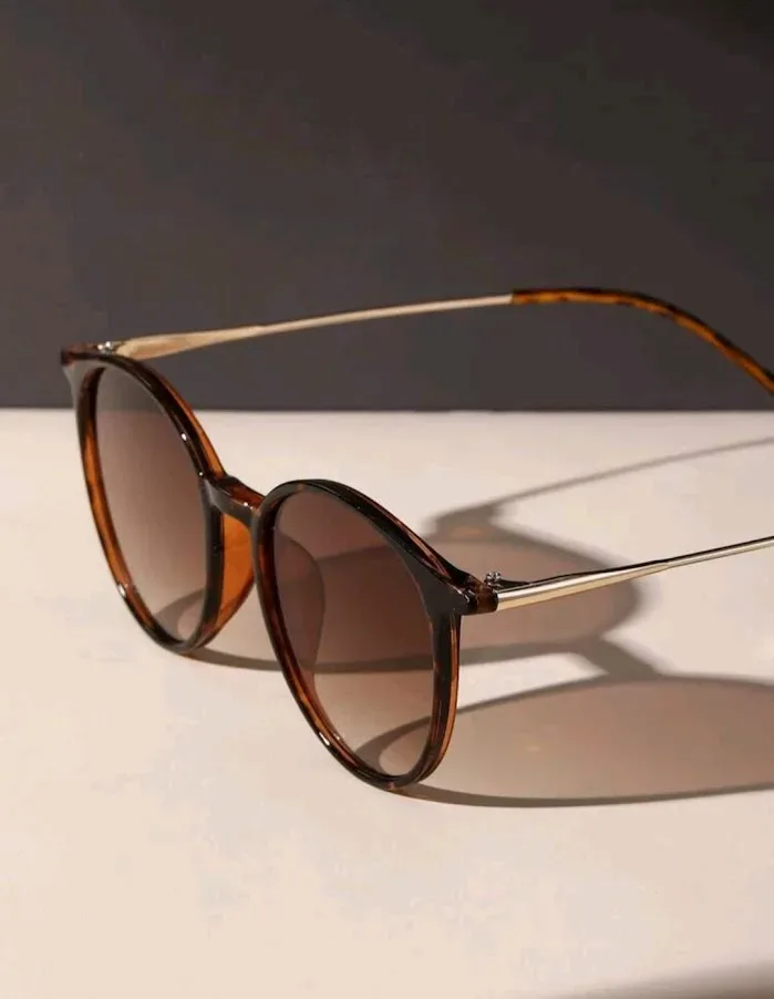Lentes de sol para dama color café #4533