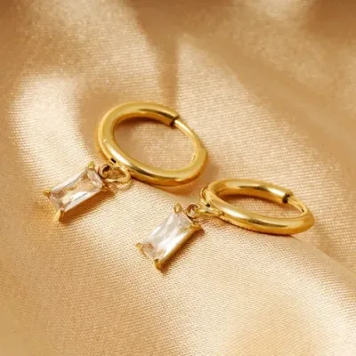 Argollas acero inoxidable para dama color dorado