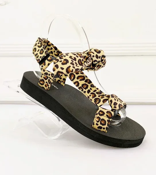 Sandalias para dama diseño de leopardo