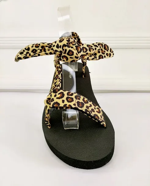 Sandalias para dama diseño de leopardo