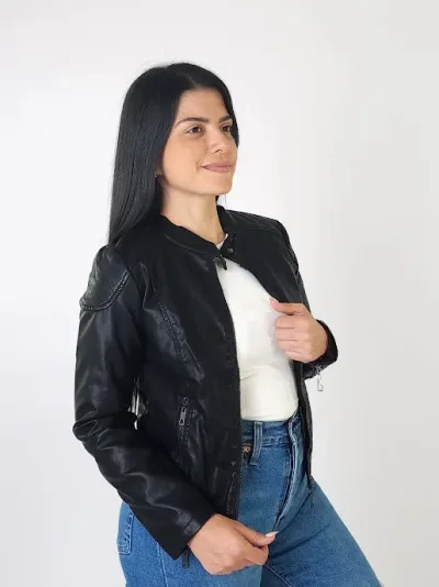 Jacket Salvaje para dama color negro