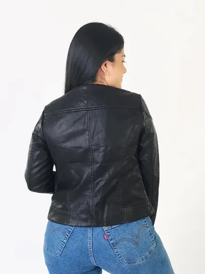 Jacket Salvaje para dama color negro