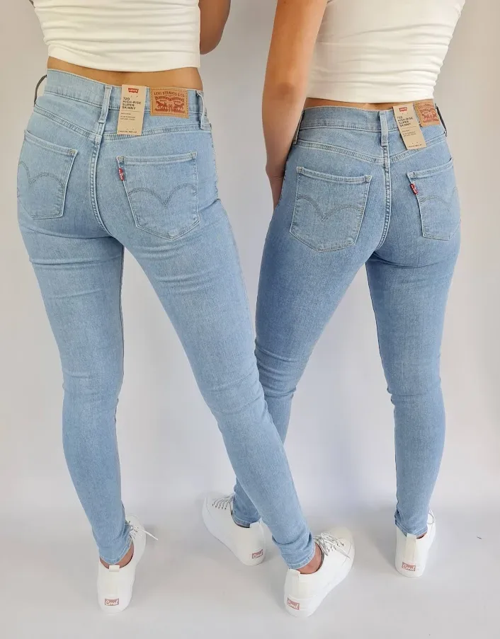 Jeans Levis para dama 720-0196