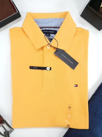 Camiseta Tommy Hilfiger Slim Fit para caballero color melón