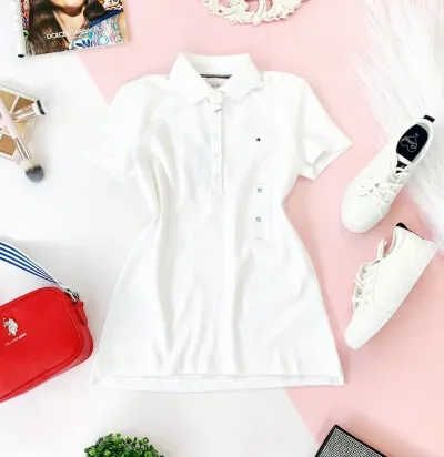 Camiseta Tommi Hilfiger para dama color blanco cuello tipo polo manga corta