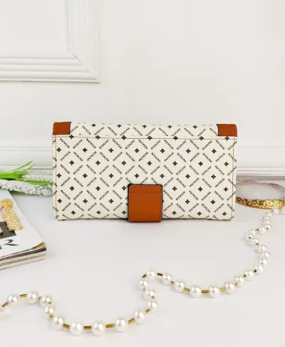 Cartera para dama color beige y camel