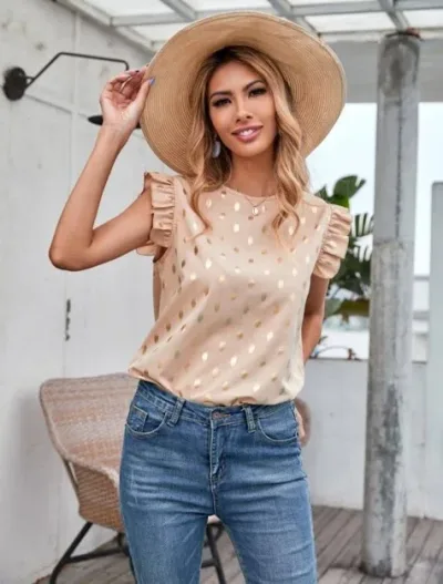 Blusa para dama color beige con puntos dorados