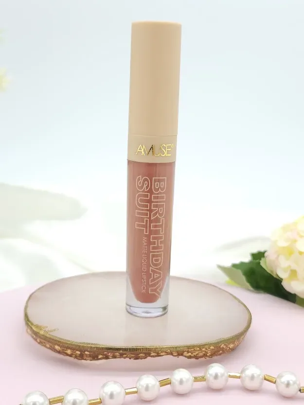 Labial AMUSE liquido matte tono Lingerie