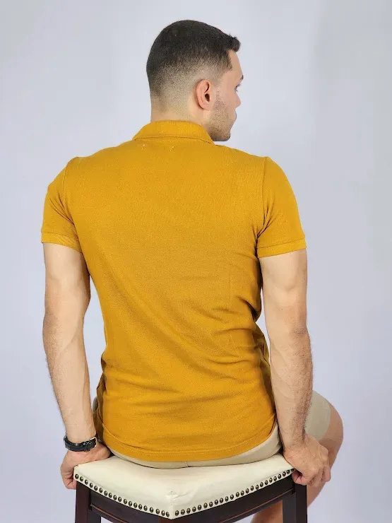 Camiseta Aeropostale para caballero color Mostaza
